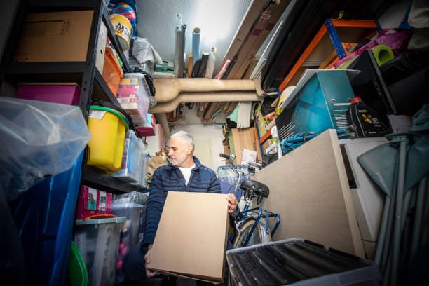 decluttering